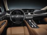 Lexus LS460 2012 года